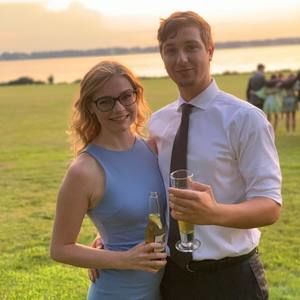 Meet your Posher, Taysia